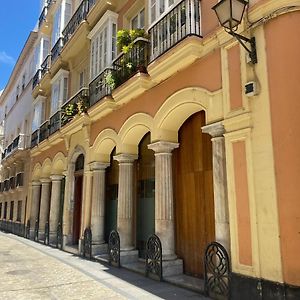 Apartamento Colon 1451 - Pleno Centro Y Wifi Gratis