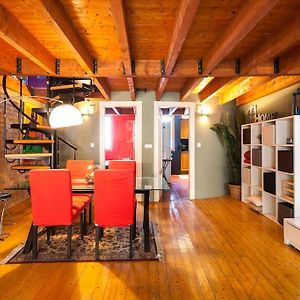 Appartement à 3 Chambres à Coucher