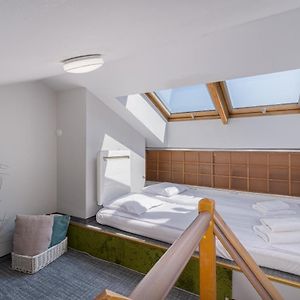 Appartement à 3 Chambres à Coucher