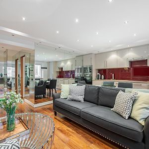 Elegant Ground Floor Apartment With Ac In Knightsbridge Steps Away From Harrods