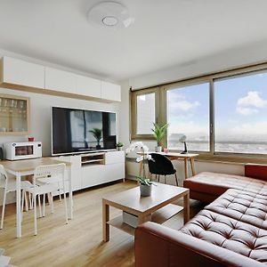 Appartement à 2 Chambres à Coucher