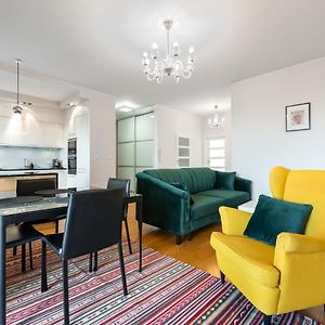 Appartement à 2 Chambres à Coucher