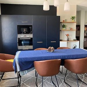 Grand Appartement Renove Au Coeur De Royan