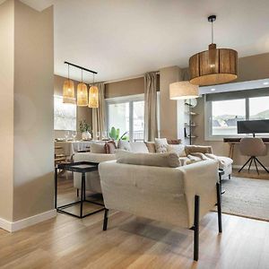 Gorgeous Apartment With Balcony - Center By Rems