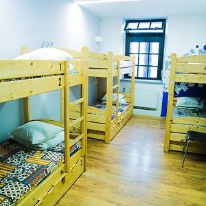 Dormitory Room Mixed