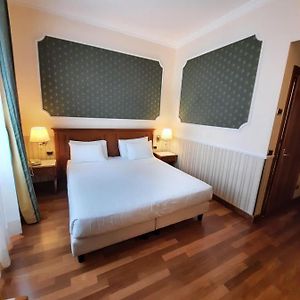 Chambre Standarde Lit King-Size