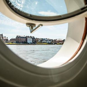 Peniche De Prestige A Namur Avec Vue Sur La Citadelle - A L'Abordage - By Voyages Copine