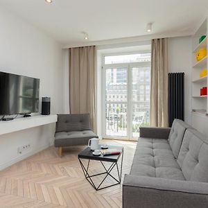 Trendy Apartment Marszalkowska With City View Near Ogrod Saski By Noclegi Renters