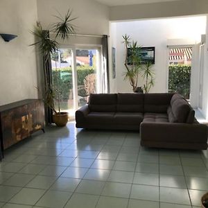 Villa à 3 Chambres à Coucher