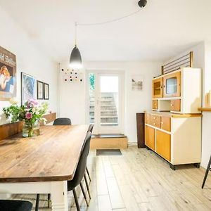 Appartement à 3 Chambres à Coucher