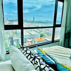 The Base Central Pattaya 2Bed King&Queen Sky Seaview & Infinity Pool