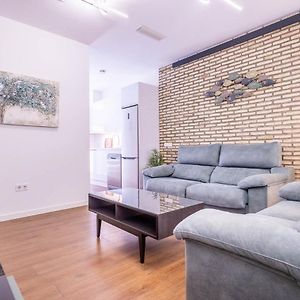Appartement à 3 Chambres à Coucher