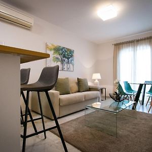 Appartement à 2 Chambres à Coucher
