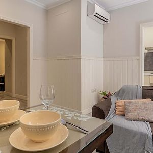 Appartement Luxe à 2 Chambres à Coucher