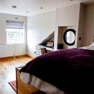 Appartement à 3 Chambres à Coucher