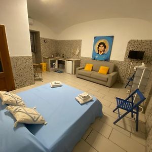 Maradona Home