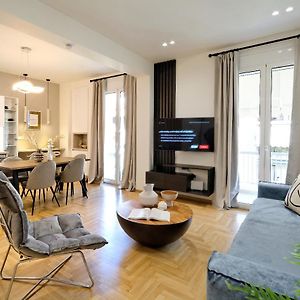Athens Delight Apartment In Pagrati