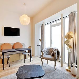 Serene Apartment - 1Br 4P - Canal St-Martin