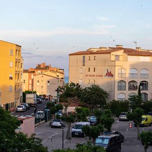 Studio Et Parking Prive Bord De Mers