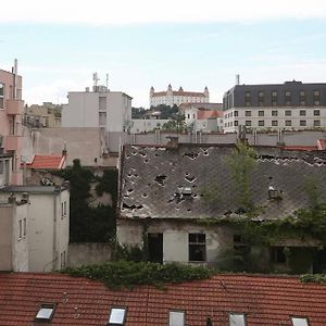 Old Town Sunrise Apartment