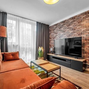 Appartement à 2 Chambres à Coucher