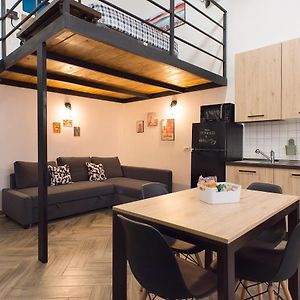 Madaleni Home Plebiscito