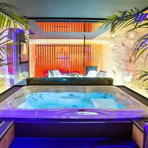Omira - Nuits D'Exception & Spa