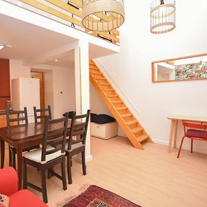 Comfortable Apartament On The Boulevard For 4 People