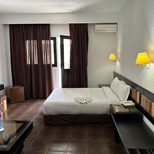 Chambre Lit Queen-Size