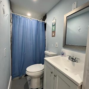 Dormitory Room Mixed