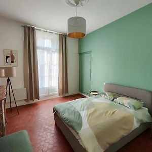 Appartement à 3 Chambres à Coucher