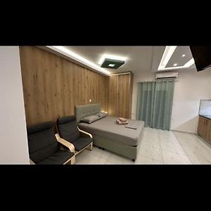 Hp Studio Luxury Apartment