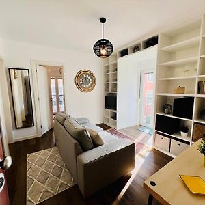 Appartement à 2 Chambres à Coucher