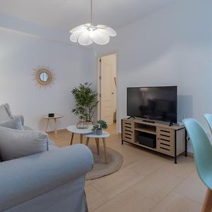 Appartement à 3 Chambres à Coucher