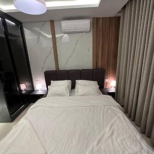 Modern Apartment In Abdoun-Amman