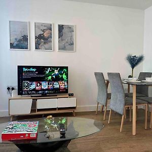 Appartement à 2 Chambres à Coucher