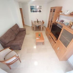 Appartement à 3 Chambres à Coucher