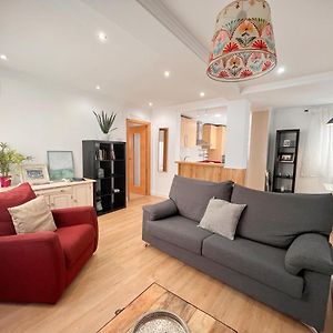 Homely Malaga Soho 520