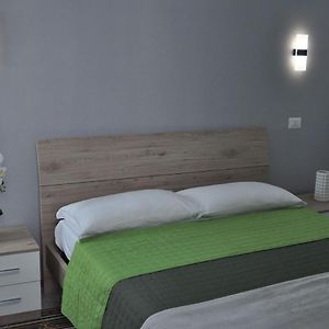 Appartement à 3 Chambres à Coucher