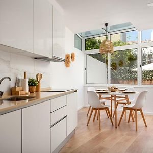 Appartement à 2 Chambres à Coucher