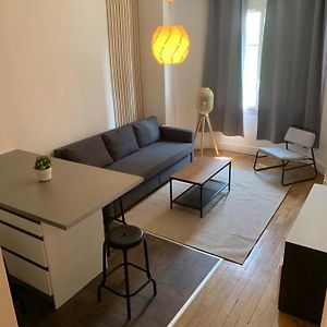 Appartement à 2 Chambres à Coucher