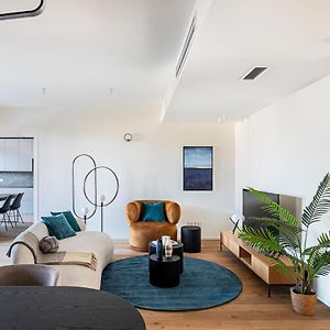 Appartement à 3 Chambres à Coucher