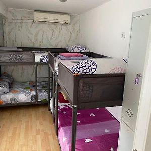 Dormitory Room Mixed
