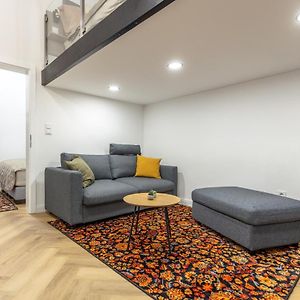 Downtown Luxury Apartment