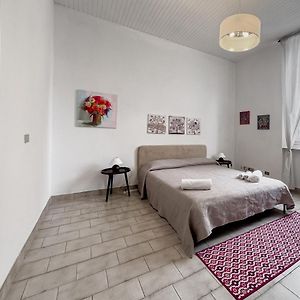 Realkasa Carracci Apartment