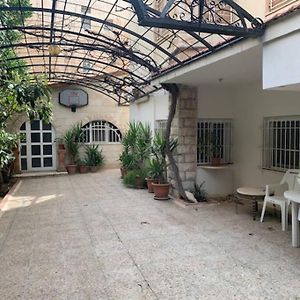 Appartement à 3 Chambres à Coucher
