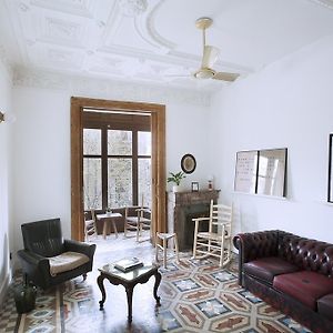 Appartement à 4 Chambres à Coucher