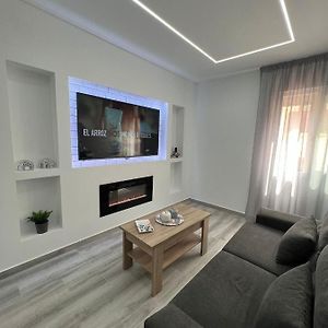 Appartement à 3 Chambres à Coucher