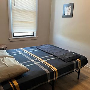 Ethan 3 Rooms