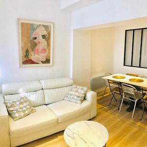 Appartement à 3 Chambres à Coucher